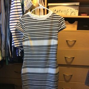 River Island midi dress UK size 10 is US 6. Smooth